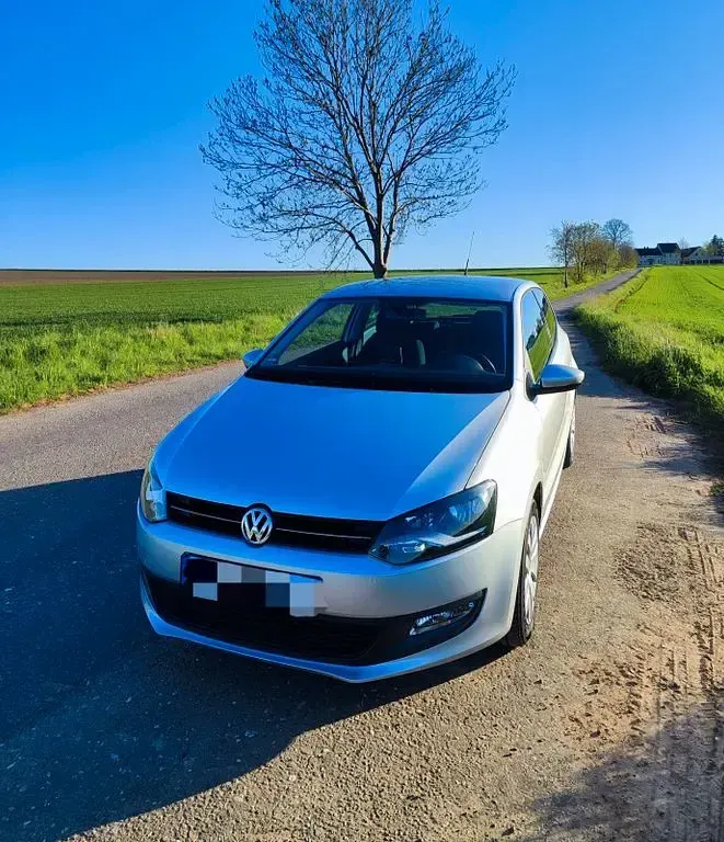 Gebraucht VW Polo Comfortline 86 PS (63 kW) 2011 Grau Kleinwagen