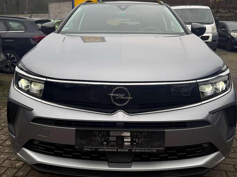 Gebraucht Opel Grandland X Business Elegance 181 PS (133 kW) 2022 Kontrast grau/quarz silber SUV