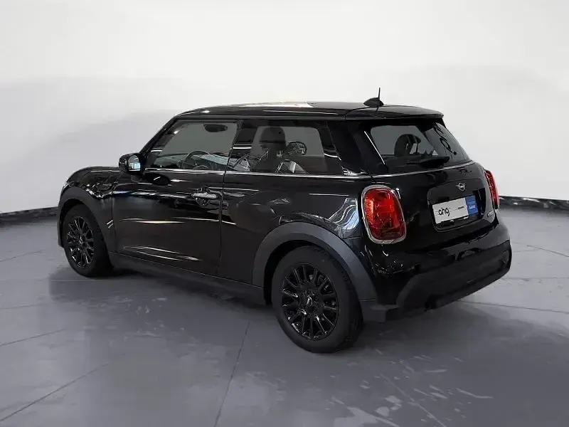 Gebraucht Mini ONE 102 PS (75 kW) 2022 Schwarz Kleinwagen
