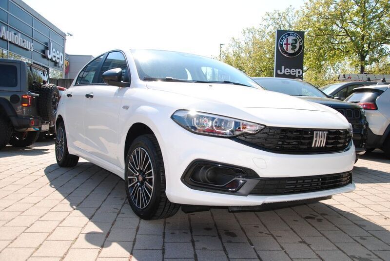 Gebraucht Fiat Tipo 131 PS (96 kW) 2024 Weiß Limousine