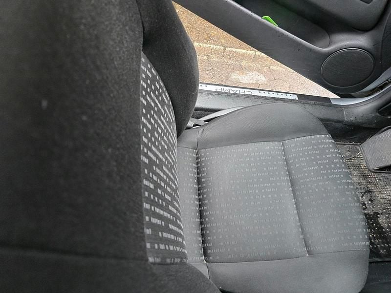 Gebraucht VW Golf IV 105 PS (77 kW) 2002 Silber Limousine