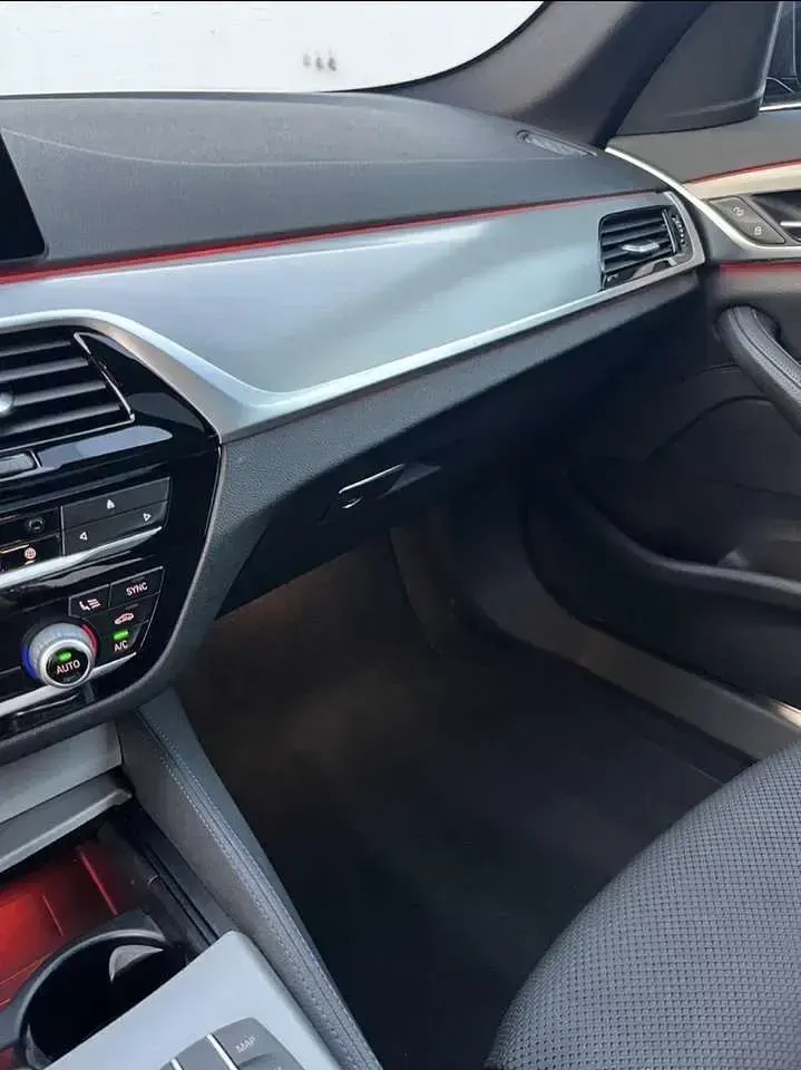Gebraucht BMW 530 Sport Line 272 PS (200 kW) 2018 Silber Limousine