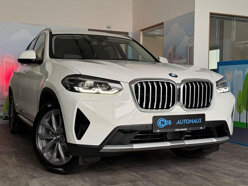 Gebraucht BMW X3 Sport Line 184 PS (135 kW) 2022 Weiß SUV
