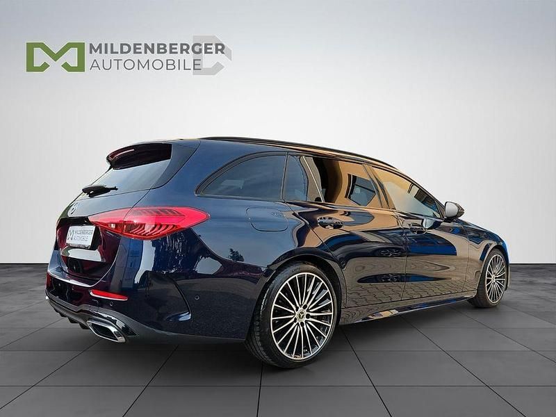 Blau Gebraucht 2022 Mercedes C200 AMG Limousine | 37.990 € (Fairer Preis) - Bild 1/4