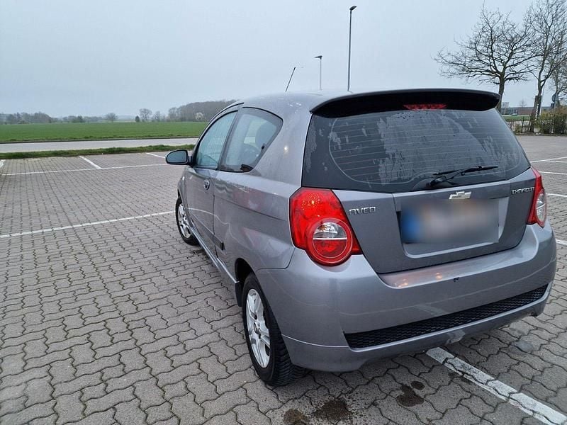 Gebraucht Chevrolet Aveo LS 84 PS (61 kW) 2009 Grau Kleinwagen