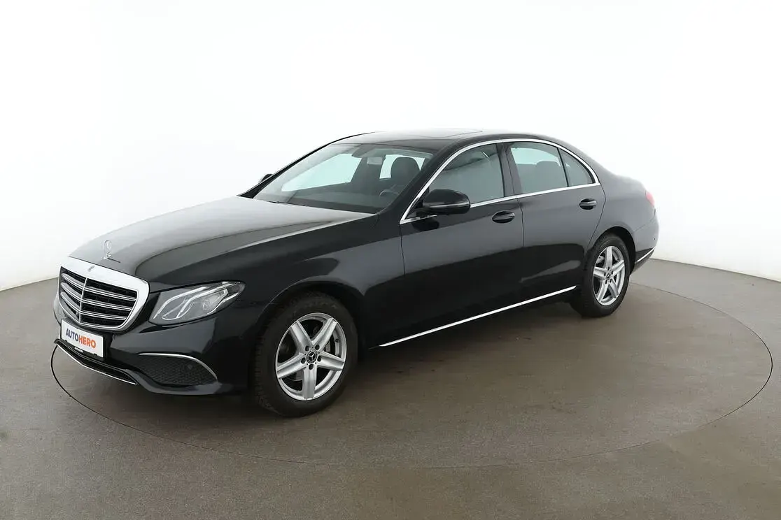 Gebraucht Mercedes E220 Exclusive 194 PS (142 kW) 2019 Limousine