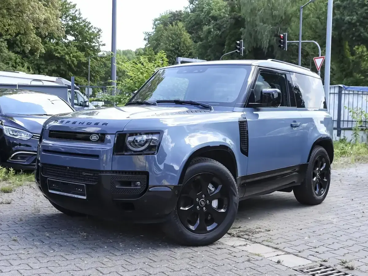 Gebraucht Land Rover Defender SE Dynamic 300 PS (220 kW) 2023 SUV