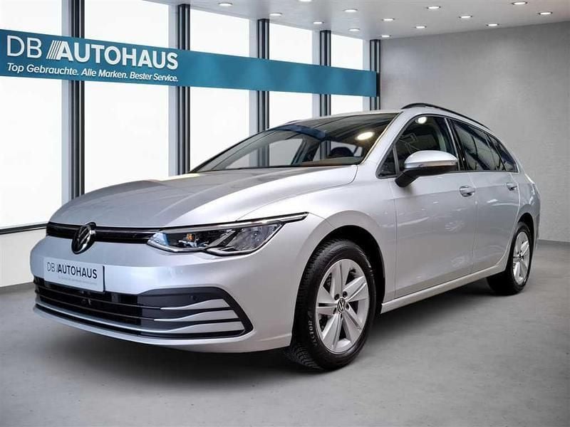 Silber Gebraucht 2022 VW Golf VIII Life Kombi | 19.390 € (Fairer Preis) - Bild 1/4