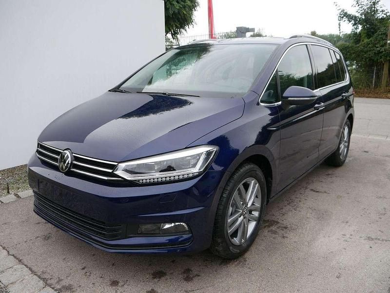 Atlanticblue metallic Neu 2025 VW Touran Comfortline Van / Kleinbus | 35.790 € - Bild 1/4