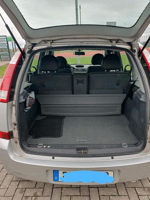 Gebraucht Opel Meriva Edition 101 PS (74 kW) 2005 Silber Van / Kleinbus