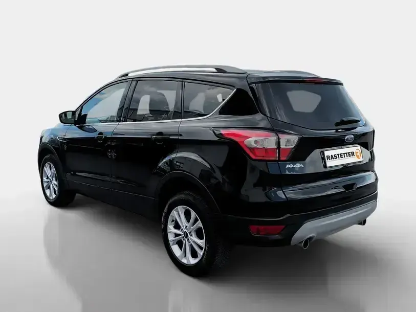 Gebraucht Ford Kuga Titanium 150 PS (110 kW) 2019 Schwarz SUV