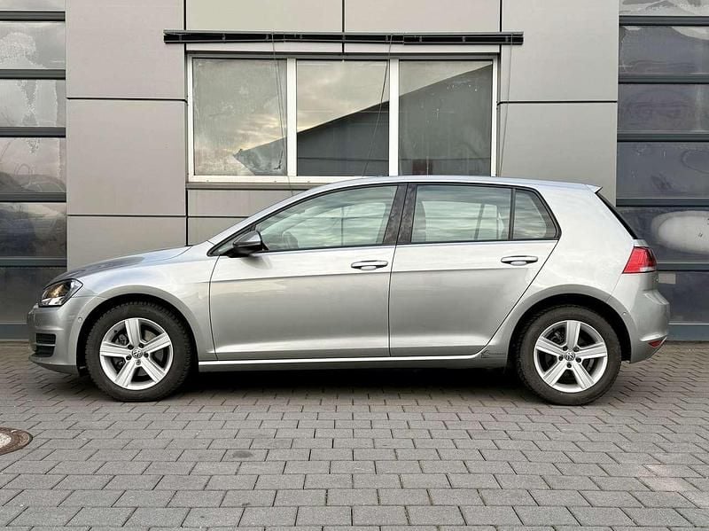 Gebraucht VW Golf VII Comfortline 86 PS (63 kW) 2013 Tungsten silver metallic Kleinwagen