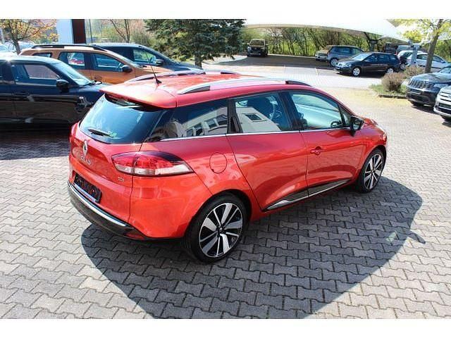 Gebraucht Renault Clio GrandTour Luxe 90 PS (66 kW) 2014 Rot Kombi