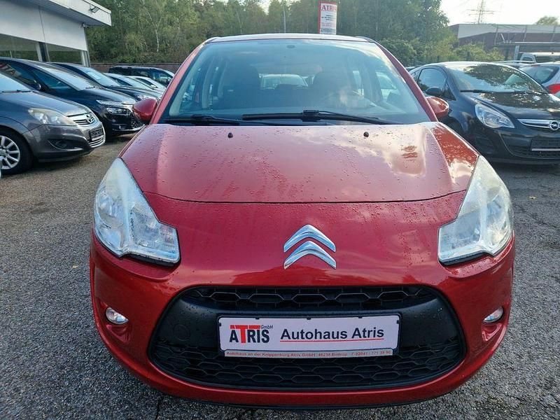 Rot Gebraucht 2010 Citroën C3 Tendance Kleinwagen | 2.750 € (Teuer) - Bild 1/4