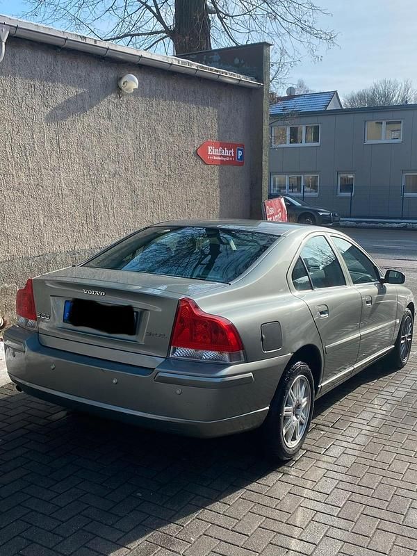 Gebraucht Volvo S60 140 PS (102 kW) 2006 Grau Limousine