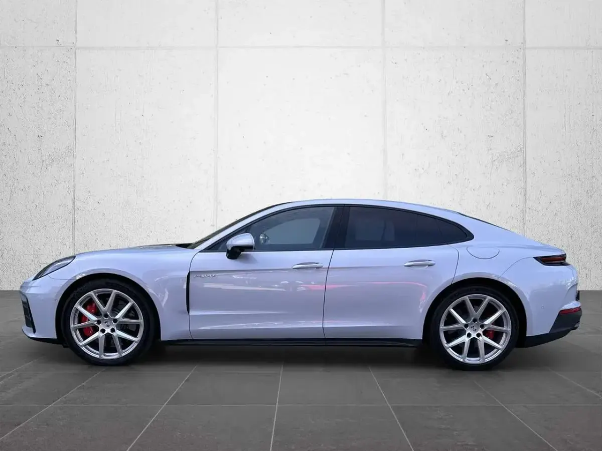 Gebraucht Porsche Panamera 4S 544 PS (400 kW) 2024 Grau Limousine