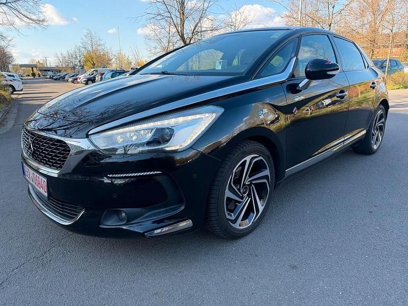 Gebraucht DS Automobiles DS5 Performance Line Plus 165 PS (121 kW) 2017 Schwarz Kleinwagen