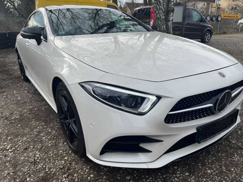 Diamantweiss metalliclack (metallic) Gebraucht 2018 Mercedes CLS400 AMG Coupé | 43.600 € (Guter Preis) - Bild 1/4