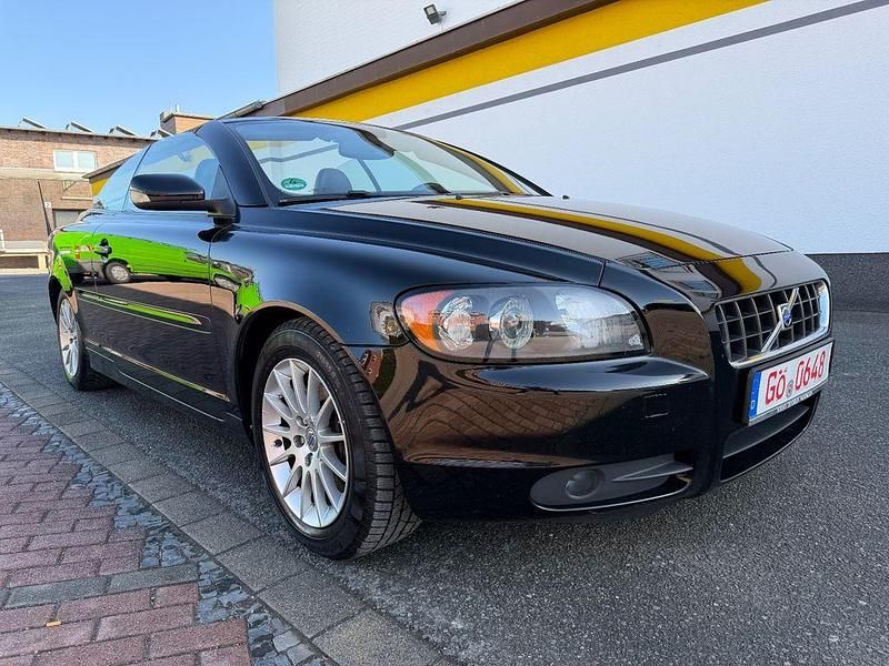 Gebraucht Volvo C70 Momentum 140 PS (102 kW) 2006 Schwarz Cabrio