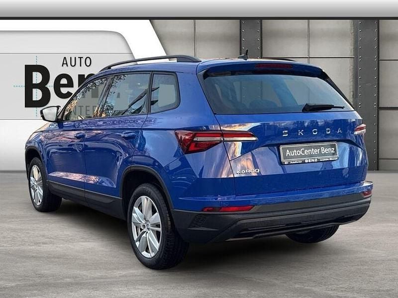 Gebraucht Skoda Karoq Selection 150 PS (110 kW) 2024 Blau SUV