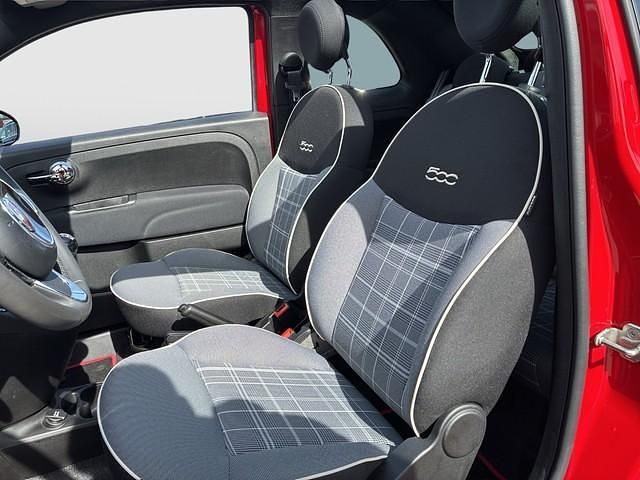 Gebraucht Fiat 500 Lounge 69 PS (50 kW) 2019 Rot Cabrio