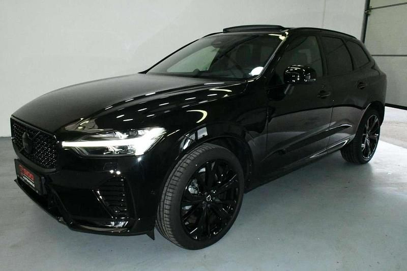 Gebraucht Volvo XC60 Ultimate 250 PS (183 kW) 2024 Onyx black metallic (schwarz) SUV