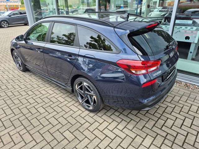 Gebraucht Hyundai i30 Advantage 140 PS (102 kW) 2025 Blau Limousine