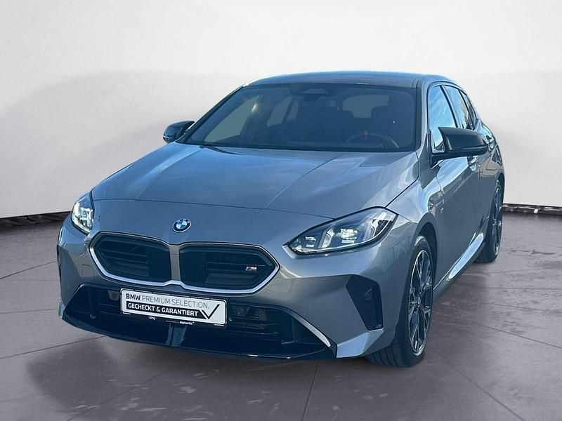 Gebraucht BMW M135 Performance 300 PS (220 kW) 2024 Grau Kleinwagen
