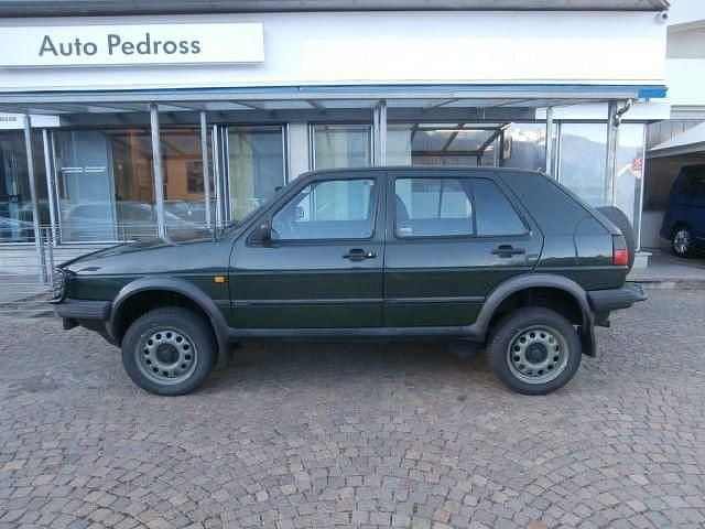 Grün Gebraucht 1991 VW Golf Country Kleinwagen | 9.000 € - Bild 1/4