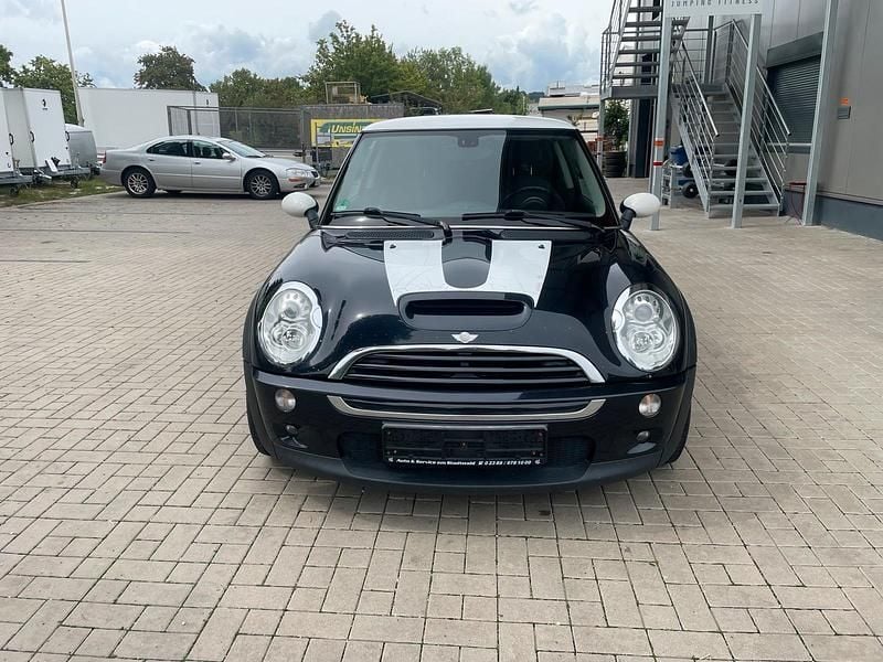 Schwarz Gebraucht 2007 Mini Cooper S Kleinwagen | 2.950 € (Etwas zu teuer) - Bild 1/4