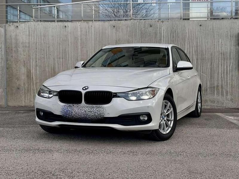 Gebraucht BMW 320 190 PS (139 kW) 2016 Weiß Limousine