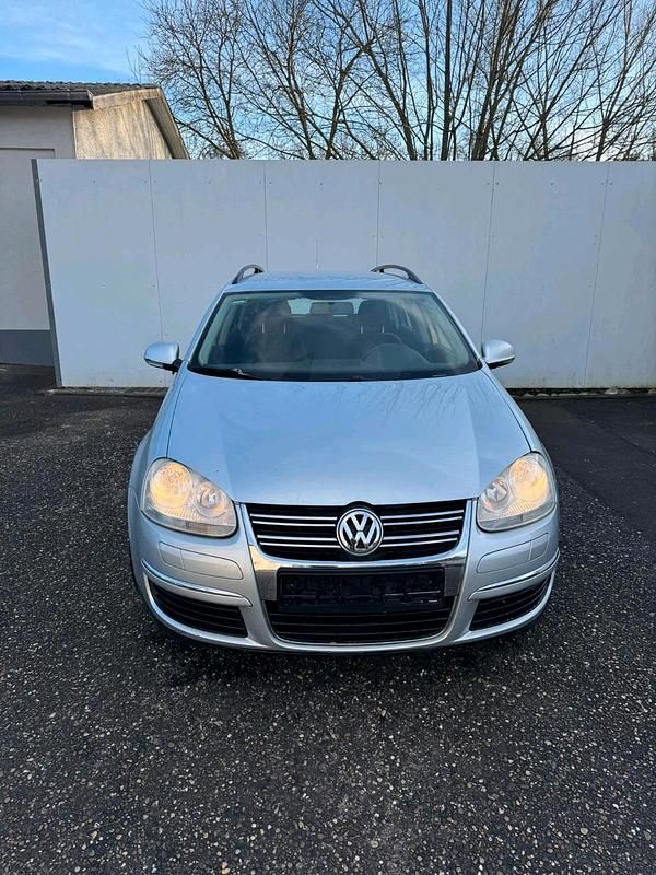 Gebraucht VW Golf V 140 PS (102 kW) 2008 Silber Kombi