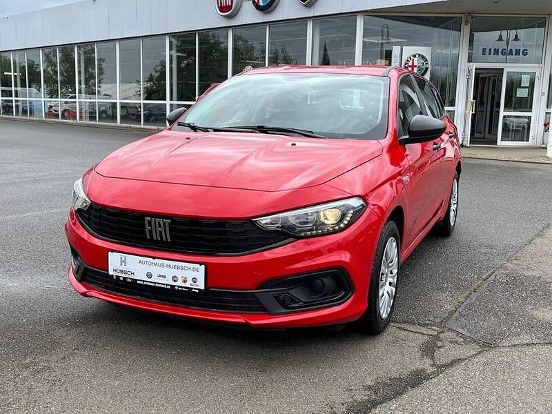 Gebraucht Fiat Tipo 131 PS (96 kW) 2024 Rot Kombi