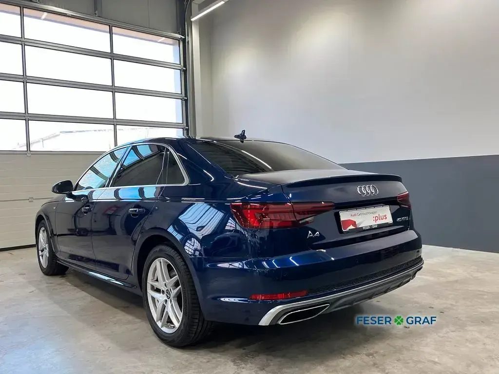 Gebraucht Audi A4 S-Line 190 PS (139 kW) 2019 Blau Limousine