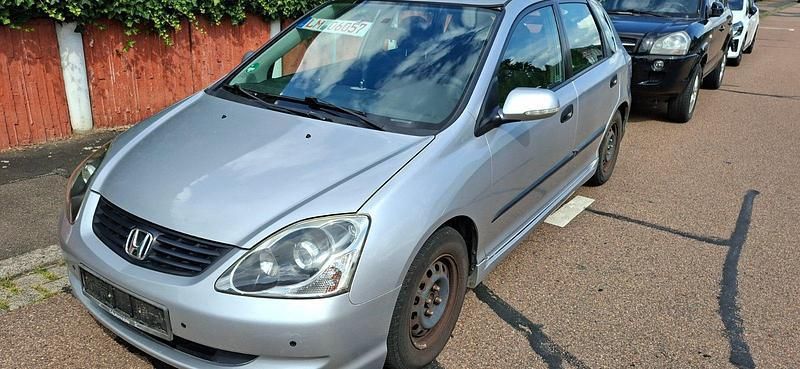 Silber Gebraucht 2005 Honda Civic Kleinwagen | 799 € (Superpreis) - Bild 1/4