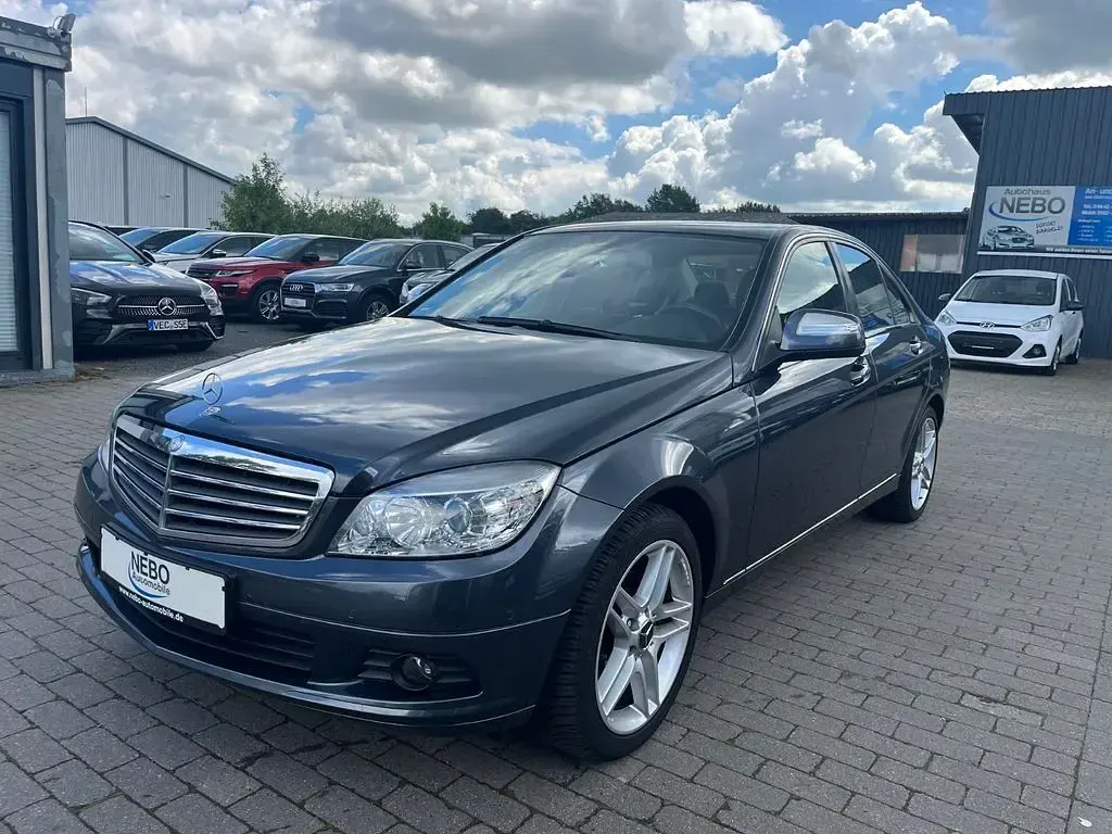 Gebraucht Mercedes C180 156 PS (114 kW) 2007 Grau Limousine