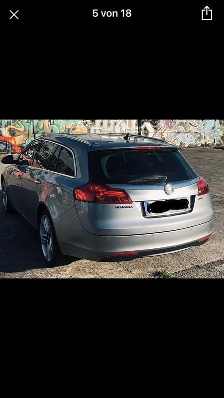 Gebraucht Opel Insignia 163 PS (119 kW) 2011 Grau Kombi