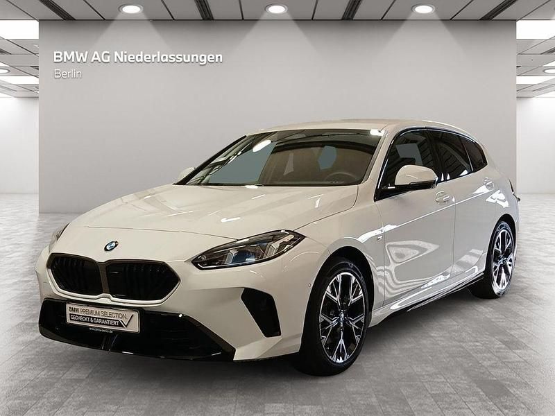 Weiß Gebraucht 2024 BMW 118 Shadowline Kleinwagen | 28.900 € (Guter Preis) - Bild 1/4