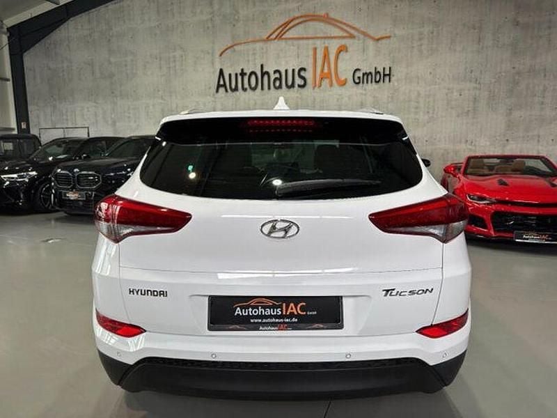 Gebraucht Hyundai Tucson Passion 132 PS (97 kW) 2018 Weiß SUV
