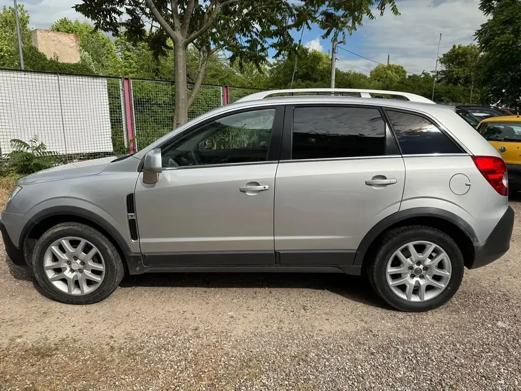 Gebraucht Opel Antara Edition+ 150 PS (110 kW) 2009 Silber SUV