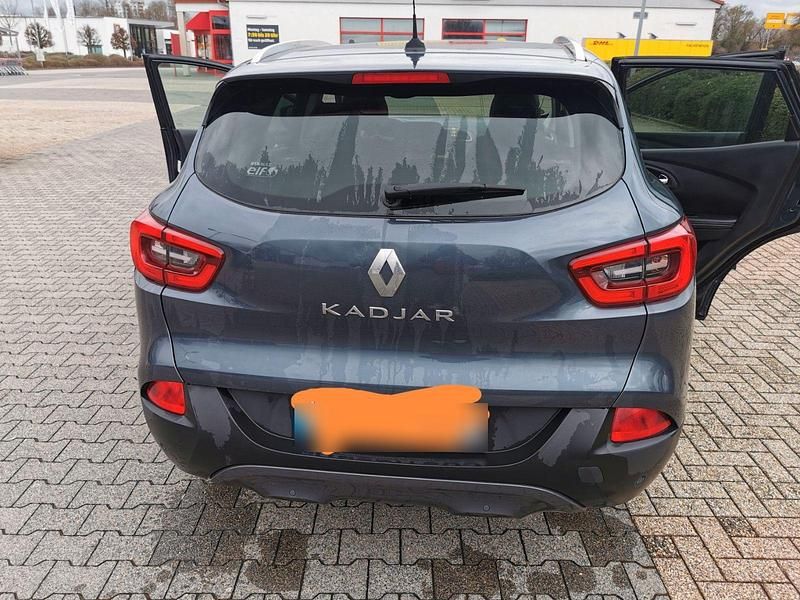 Gebraucht Renault Kadjar LIMITED 159 PS (116 kW) 2018 Grau SUV
