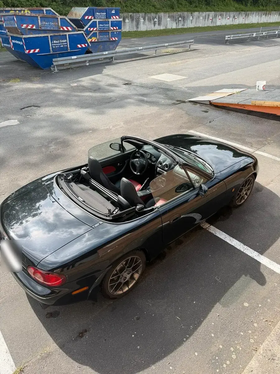 Gebraucht Mazda MX5 145 PS (106 kW) 2004 Schwarz Cabrio