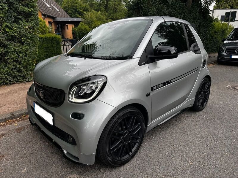 Silber Gebraucht 2019 Smart ForTwo Cabrio Brabus Cabrio | 27.299 € (Fairer Preis) - Bild 1/4