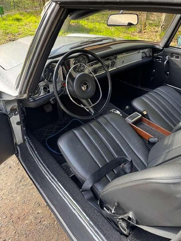 Gebraucht Mercedes SL280 170 PS (125 kW) 1969 Silber Cabrio