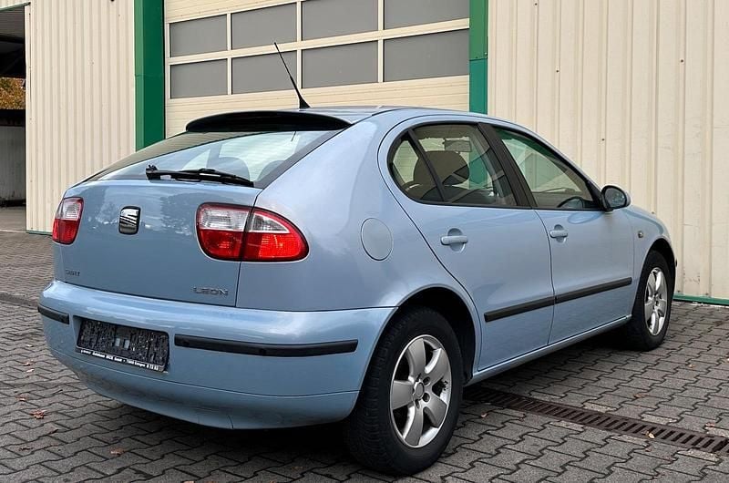 Gebraucht Seat Leon 105 PS (77 kW) 2004 Blau Kleinwagen
