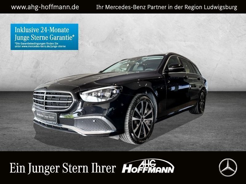 Schwarz Gebraucht 2021 Mercedes E300 Limousine | 31.920 € (Guter Preis) - Bild 1/4