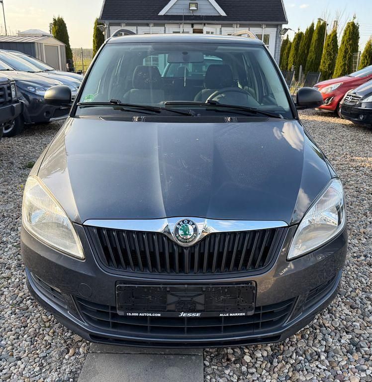 Second-hand Skoda Fabia Active 90 CP (66 kW) 2012 Gri Break