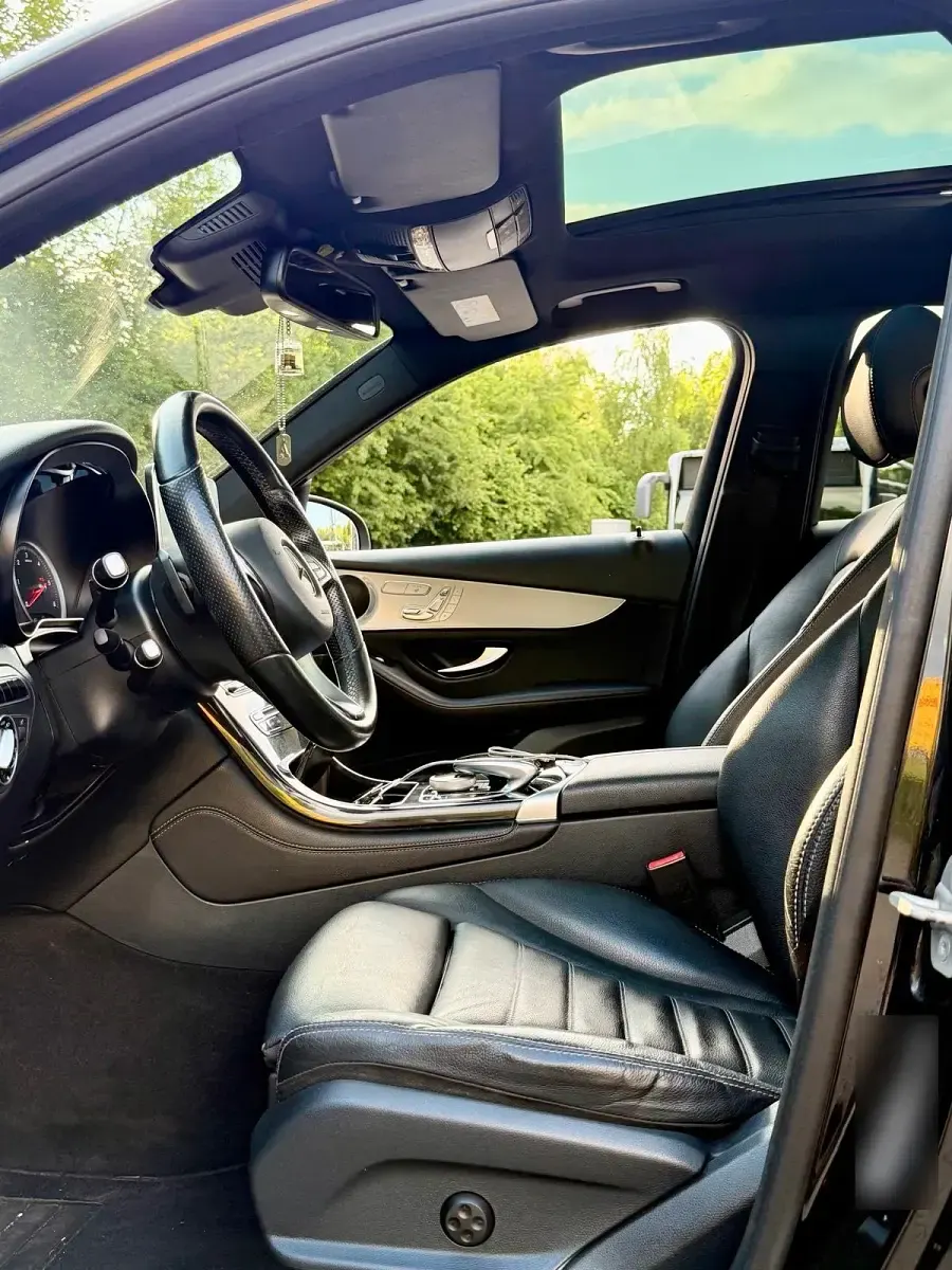 Gebraucht Mercedes GLC250 204 PS (150 kW) 2015 Schwarz SUV