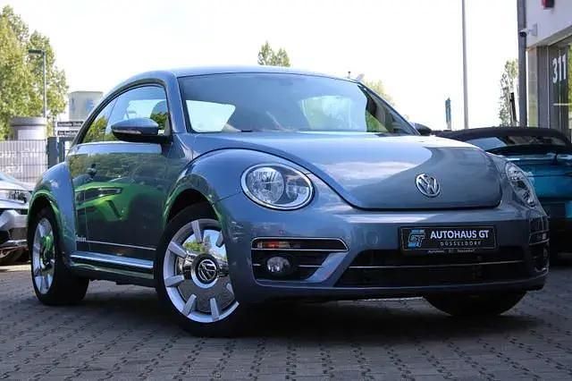 Usata VW Beetle 150 CV (110 kW) 2017 Blu Utilitaria