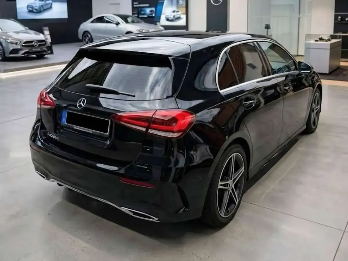 Gebraucht Mercedes A180 Progressive 136 PS (100 kW) 2020 Schwarz Limousine